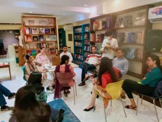 When a bookstore feels like you're in your own home, enjoying the company of everyone around you, you know you're in the right place. A glimpse from our Interactive Session at @thelastwordbks.

.
.
.
.
.
.
.
.
#writers #writing #books #authors #bookstagram #bookstagrampak #writersofpakistan #writingcommunity #writerscommunity #alabooksandauthors #thelastwordbks